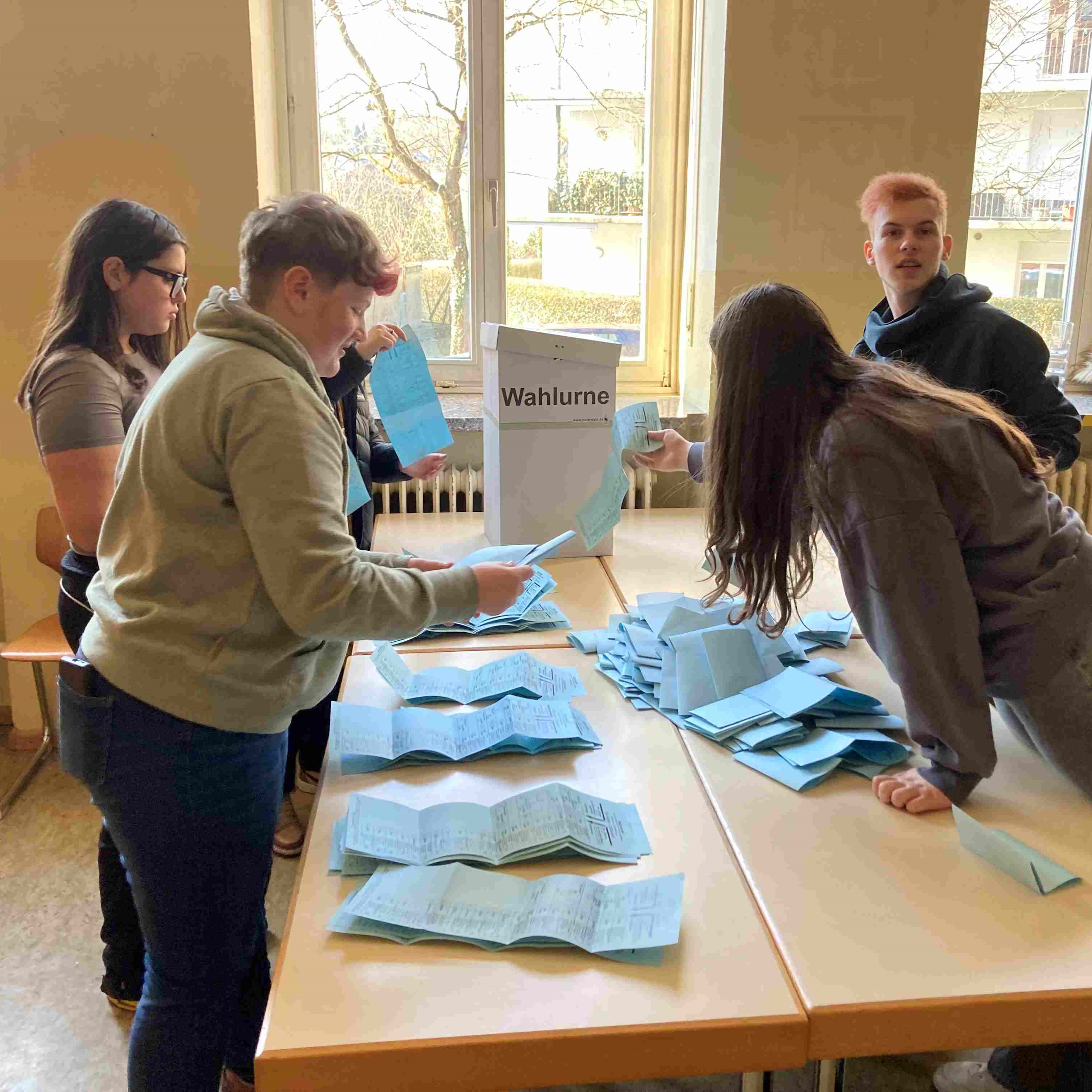 Juniorwahl3-Quadrat.jpg